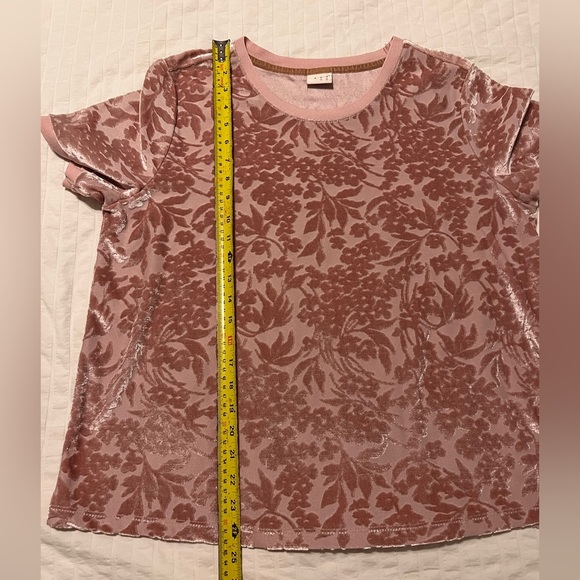 A New Day floral velour top - Picture 4 of 6